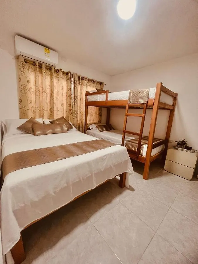 Hostal Casa San Pedro Santa Marta  0*, Santa Marta (Magdalena) Colombia