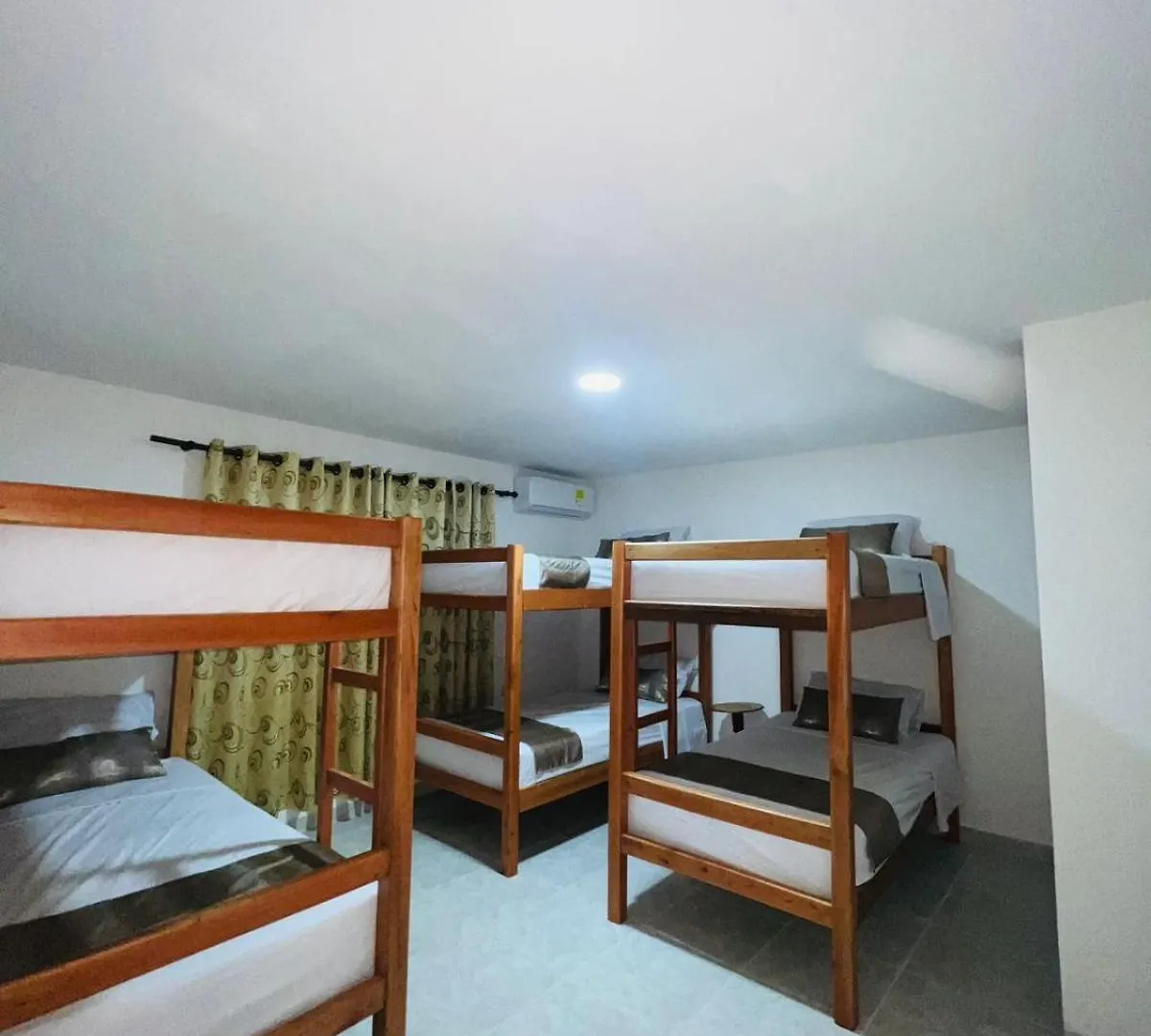 Hostal Casa San Pedro Santa Marta  Pensión Santa Marta (Magdalena)